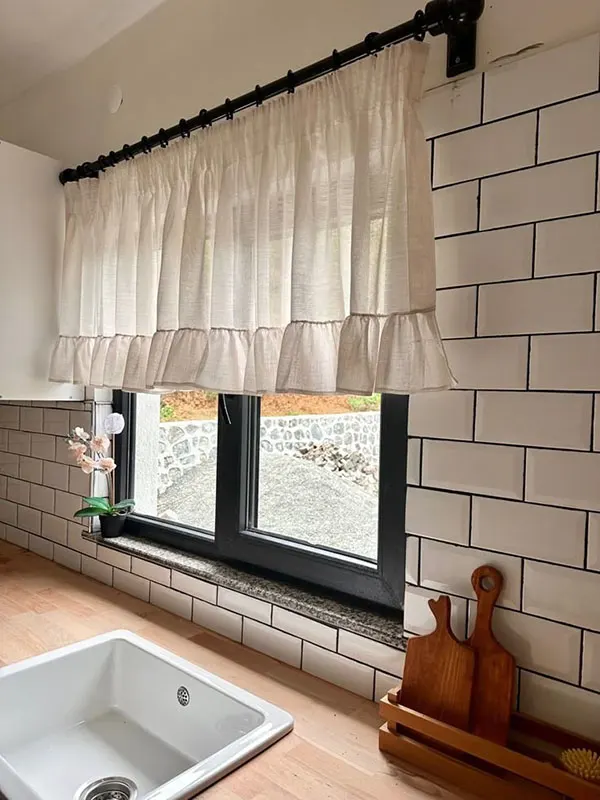 Types of kitchen curtains 21