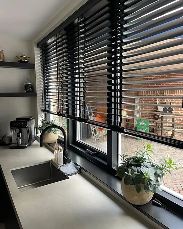 Types of kitchen curtains 22