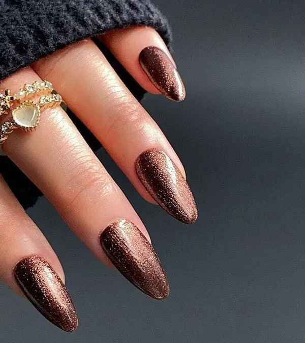 brown nails 25