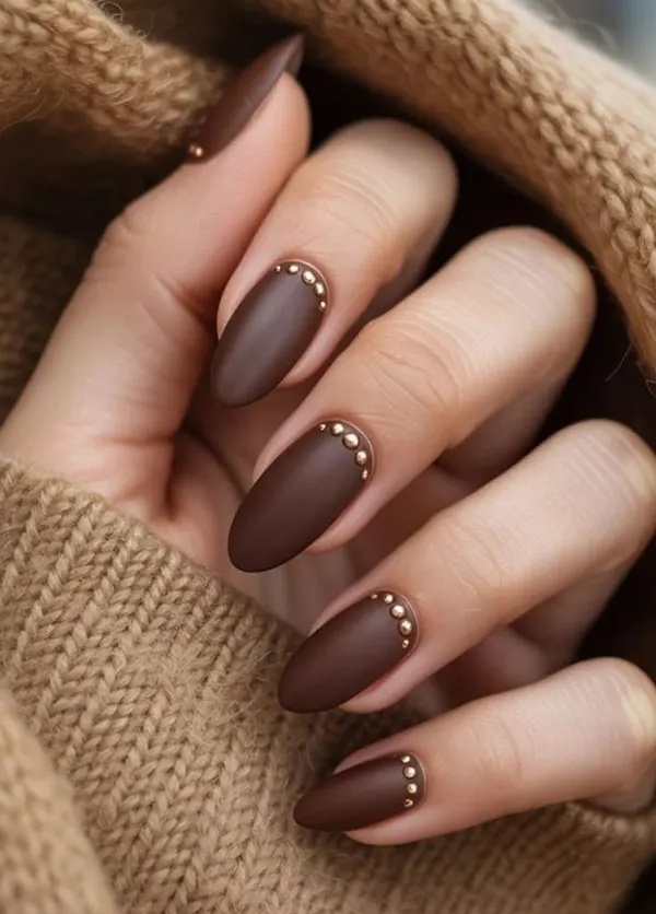 brown nails 28
