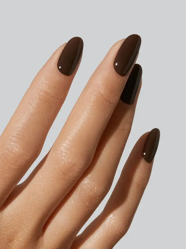 brown nails 7