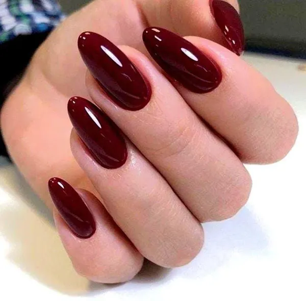 34 ایده رنگ ناخن چری دخترانه | نه جیغ، نه خنثی، دقیقاً وسطِ جذاب🍒 7 cherry nail color 3
