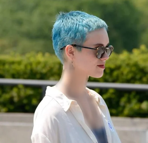 جدید ترین مدل مو بازکات دخترانه 2026 ؛ تغییر بزرگ یا اشتباه بزرگ؟ 12 girls buzz cut hairstyle diakoland photo 17