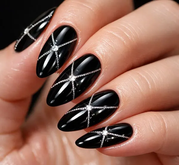 Black nail design 12