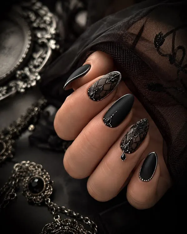 Black nail design 6