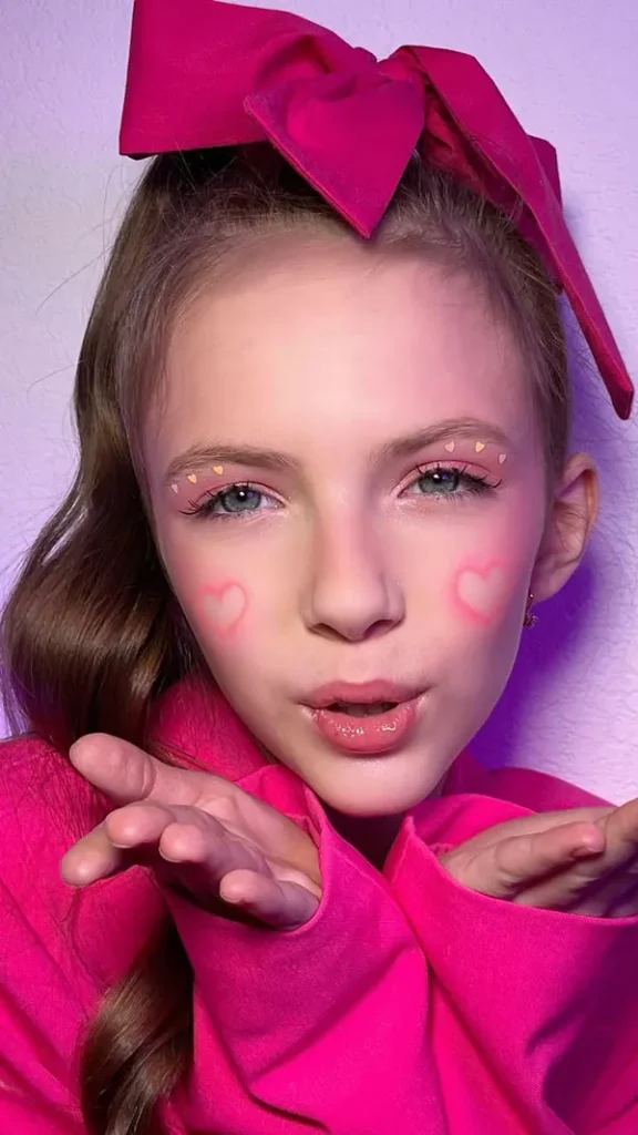 Cute kids makeup 29