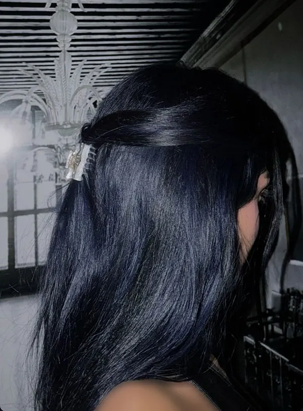 Dark red hair color 10