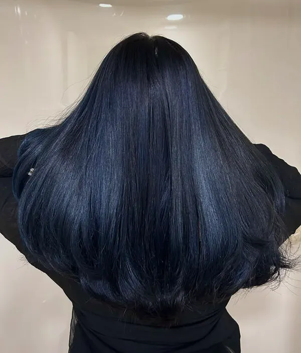 Dark red hair color 32