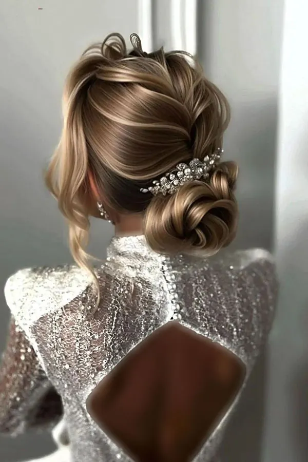 Girls chignon model for wedding 26