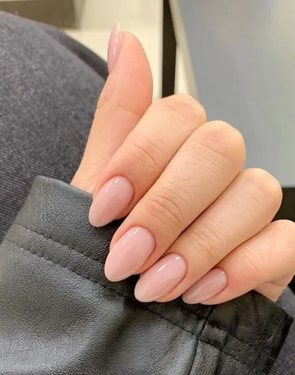 Natural gel nail design for girls 18