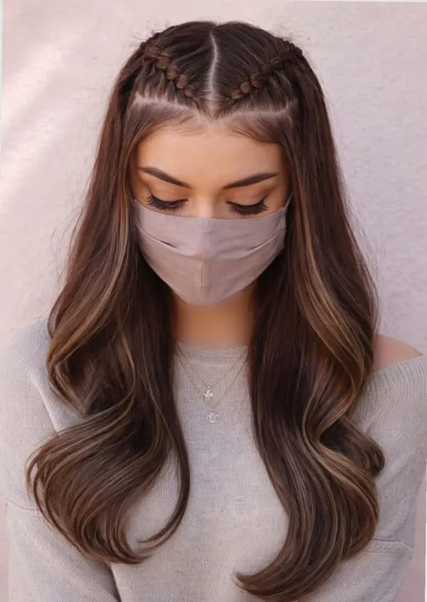 New hair weave model in front of the head 12