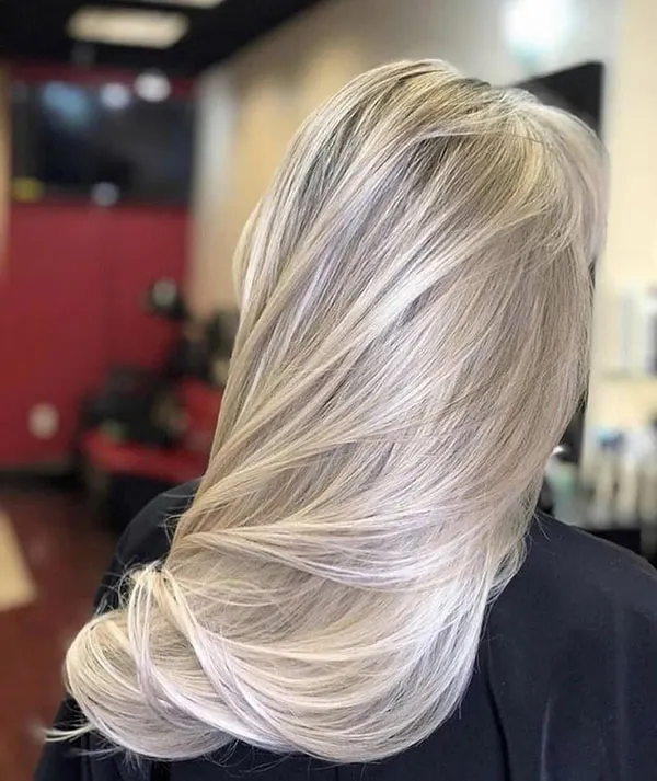 مدل رنگ مو هایلایت روشن جدید 2026؛ تغییر کوچکی که استایلتو متحول میکنه! 23 New light highlight hair color 21