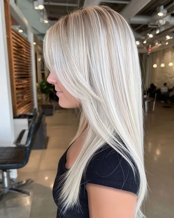 مدل رنگ مو هایلایت روشن جدید 2026؛ تغییر کوچکی که استایلتو متحول میکنه! 8 New light highlight hair color 4