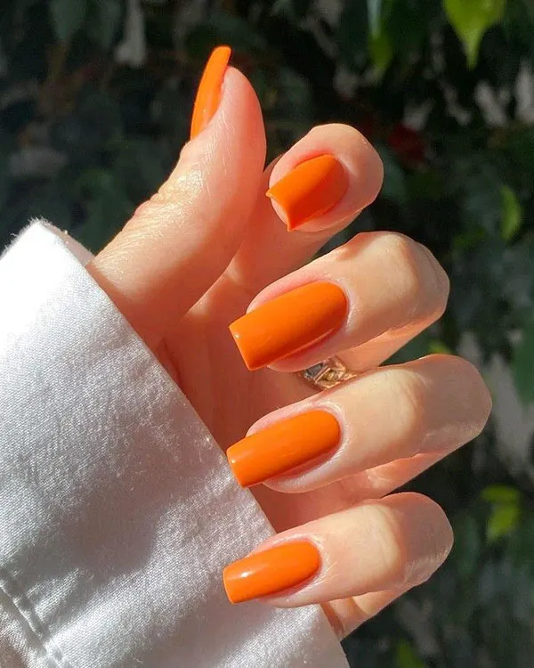 35 مدل ناخن نارنجی ملایم و جیغ؛ شاد، خاص و خیلی پینترستی! 9 Orange nail model 8