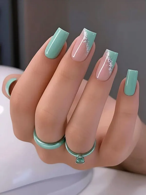 33 طرح ناخن مربع بلند و کوتاه؛ برای وقتی که ناخن ساده ولی خاص میخوای! 34 Square nail design 30