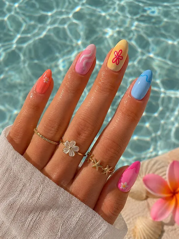 30 طرح ناخن تابستونه امسال برای روزای آفتابی ۲۰۲۶ 7 Summer nail design 6