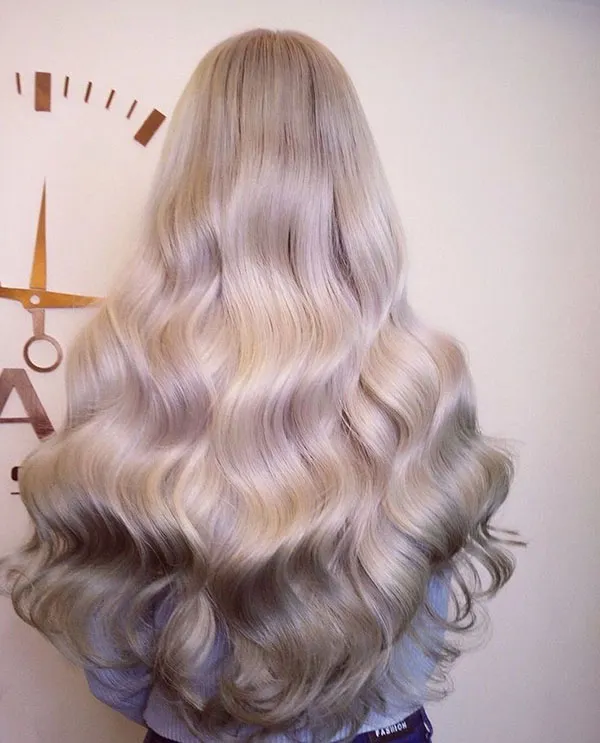 The latest hair color model 25