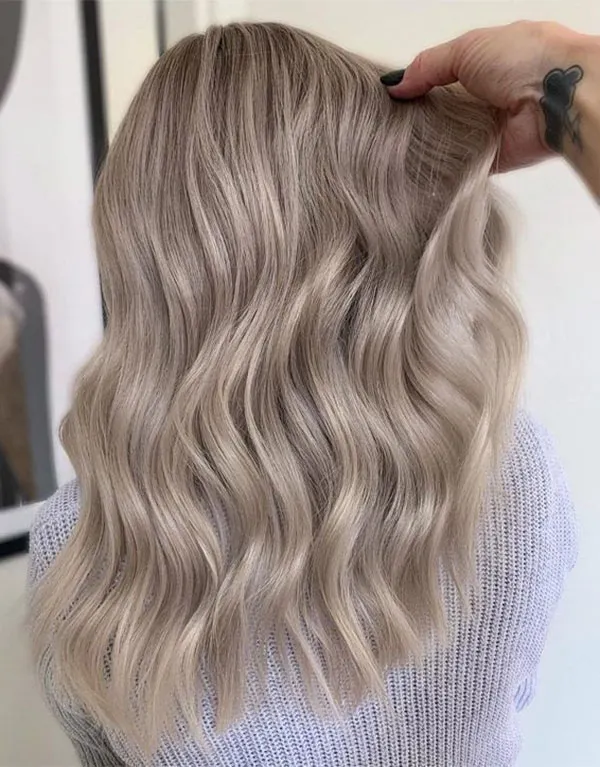 The latest hair color model 3