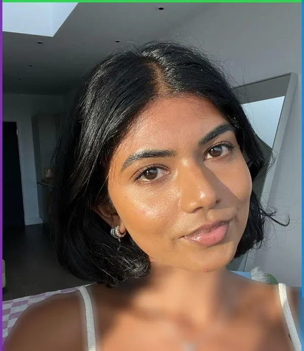 زیباترین دختر جهان بدون آرایش 2026 | ساده، واقعی، خیرهکننده + عکس ها 22 The most beautiful girl in the world without makeup 19