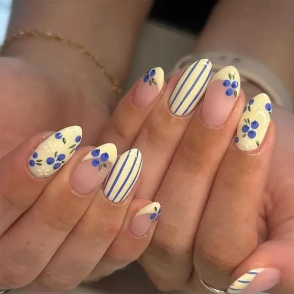 Blueberry nail design 7