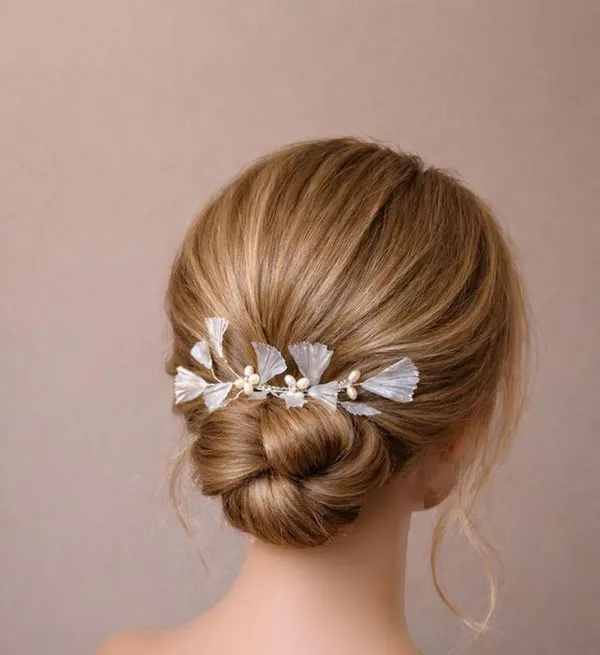 Chignon hairstyle for girls 18