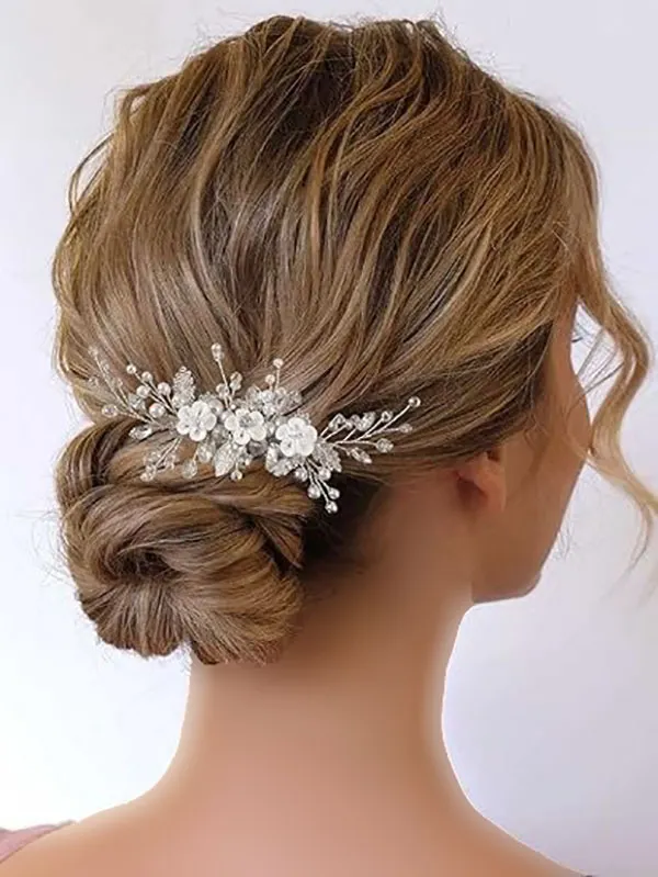 Chignon hairstyle for girls 20