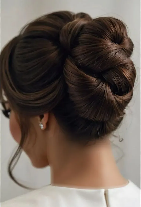 Classic Chignon 1