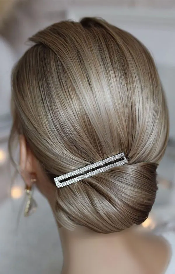 Classic Chignon 20
