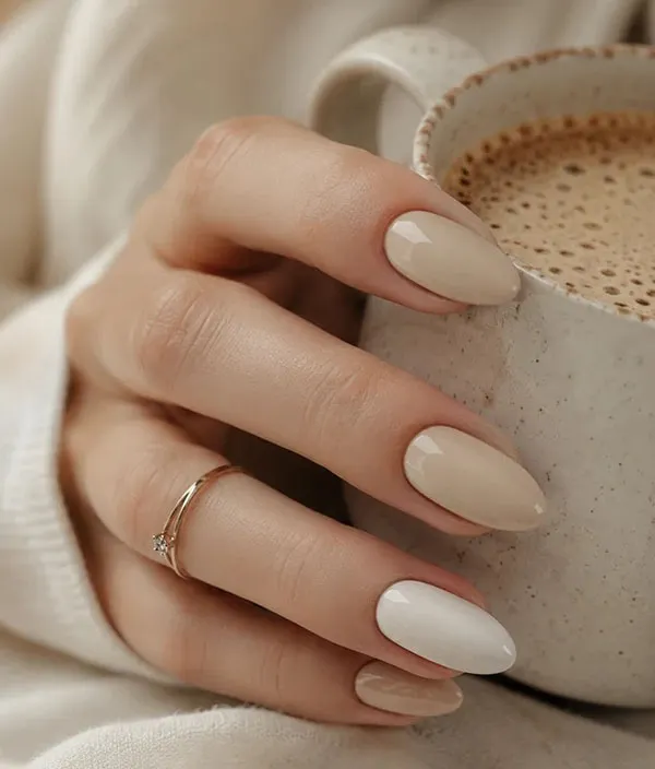 Cream nail model 3