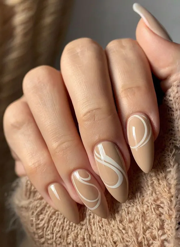 Cream nail model 31