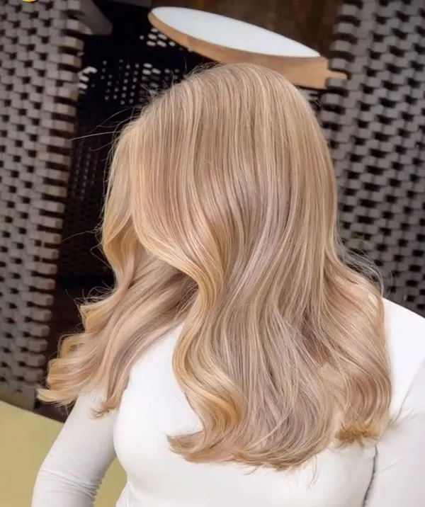 30 مدل رنگ مو کنفی؛ انتخابی جدید برای دخترای امروزی! 29 Flaxen hair color 27