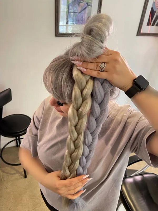 Hair Braiding Tutorial Using Hair Extensions 32