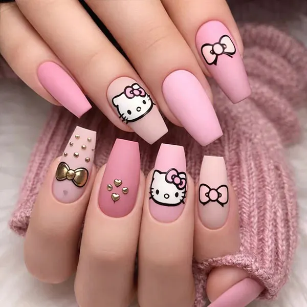 Hello Kitty nail design 19