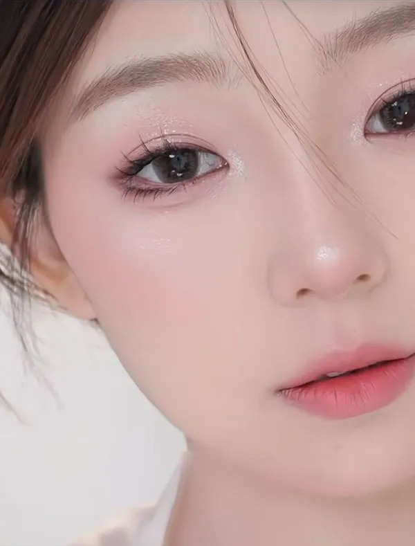 آموزش میکاپ کره ای دخترانه 2026؛ مرحلهبهمرحله با ترفندهای حرفهای! 16 Korean Makeup Tutorial 13