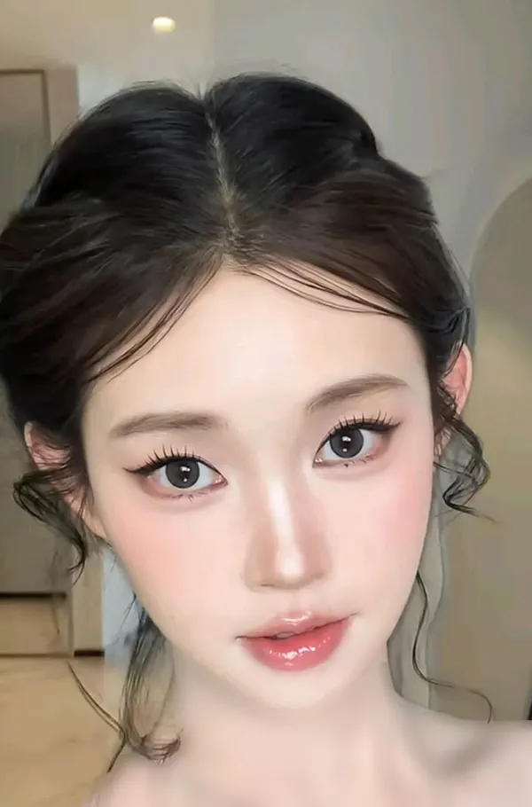 آموزش میکاپ کره ای دخترانه 2026؛ مرحلهبهمرحله با ترفندهای حرفهای! 20 Korean Makeup Tutorial 14