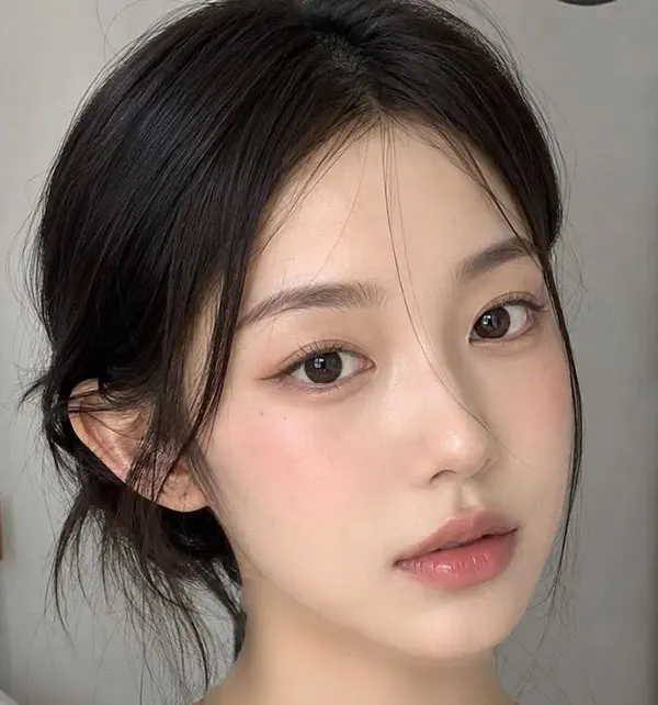 آموزش میکاپ کره ای دخترانه 2026؛ مرحلهبهمرحله با ترفندهای حرفهای! 23 Korean Makeup Tutorial 18