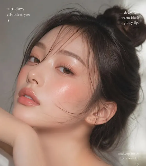 Korean style makeup look 17