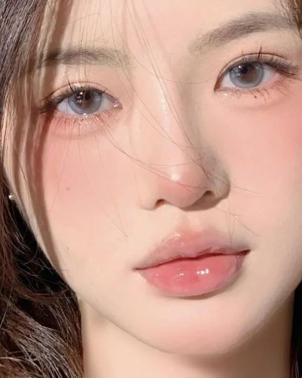 Korean style makeup look 3