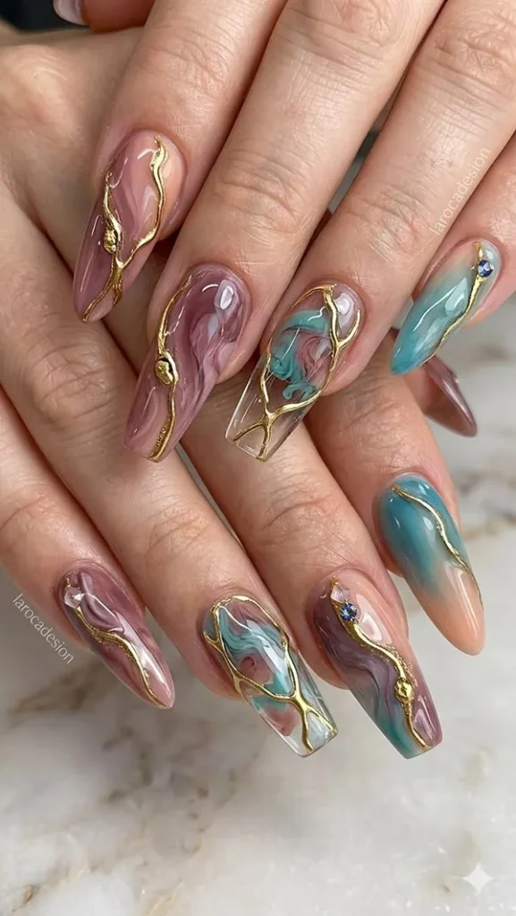 35 طرح ناخن بلند که امسال همه عاشقشان شدهاند! 29 Long nail design 23