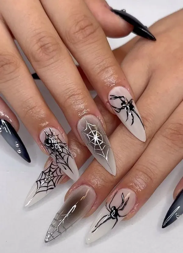 35 طرح ناخن بلند که امسال همه عاشقشان شدهاند! 31 Long nail design 25