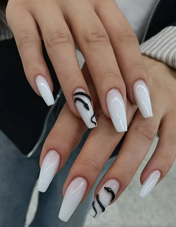 35 طرح ناخن بلند که امسال همه عاشقشان شدهاند! 33 Long nail design 27