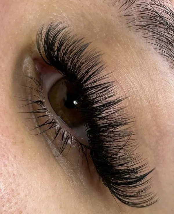 Mega Volume Eyelashes 29