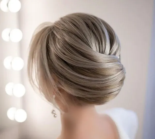 34 مدل شینیون مو کوتاه دخترانه؛ شیک، ساده و خاص! 18 Short hair updo style for girls 12