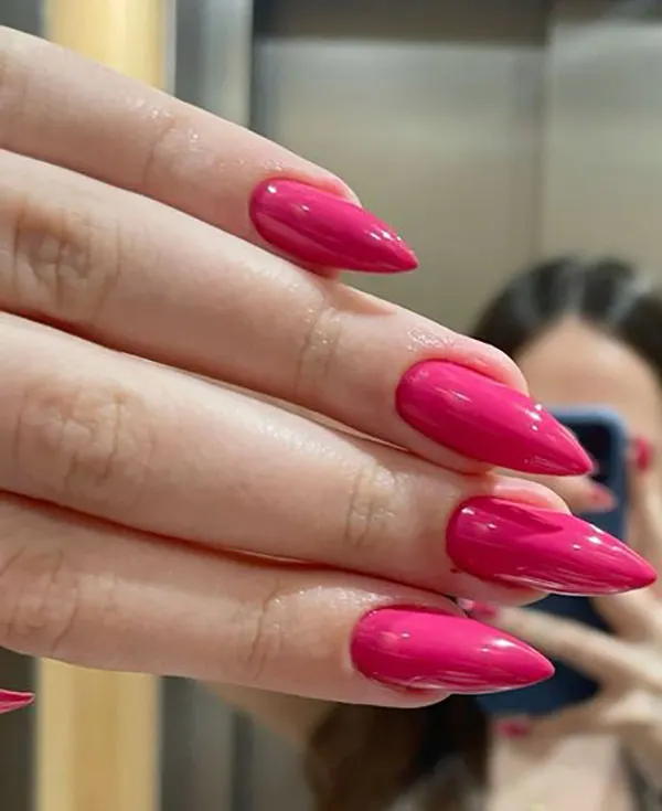 34 مدل ناخن مصنوعی ساده و شیک؛ انتخابی که همه از آن تعریف میکنند! 27 Simple artificial nails 23