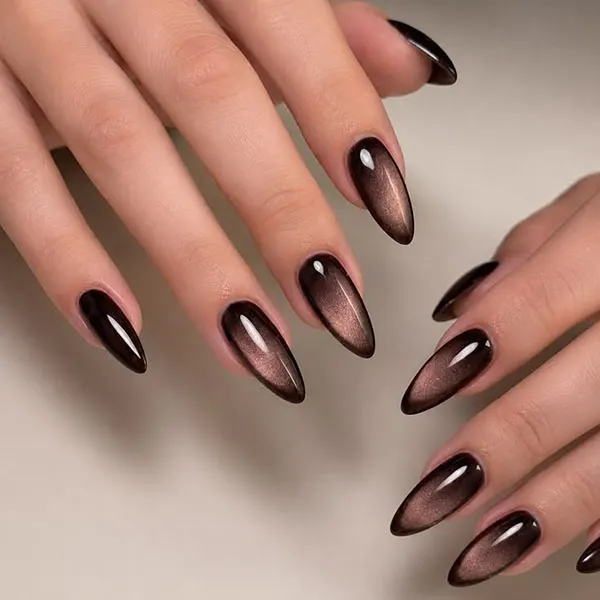 34 مدل ناخن مصنوعی ساده و شیک؛ انتخابی که همه از آن تعریف میکنند! 25 Simple artificial nails 24