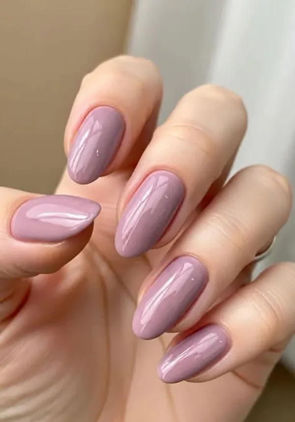 34 مدل ناخن مصنوعی ساده و شیک؛ انتخابی که همه از آن تعریف میکنند! 10 Simple artificial nails 7