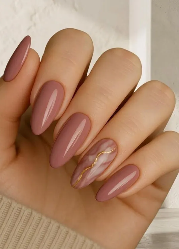 Simple nail design 27