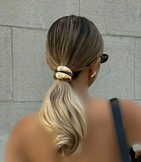 Simple updo for at home 3