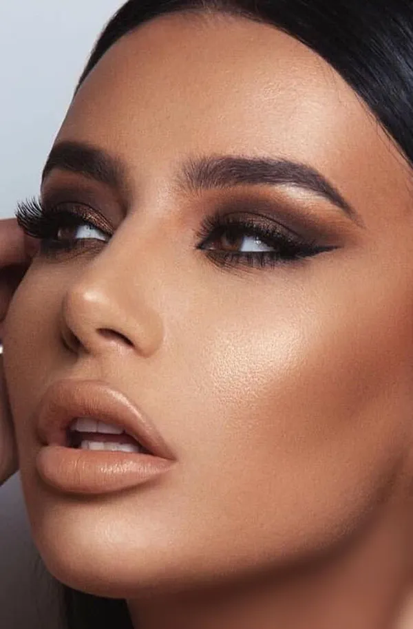 Smoky makeup look 24