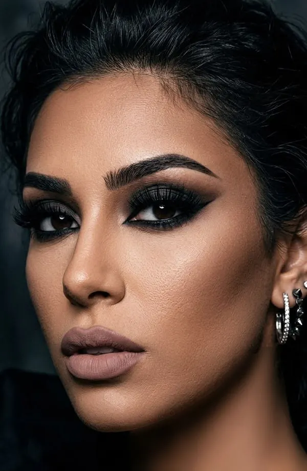 Smoky makeup look 29